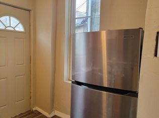 1206 S Peach St, Philadelphia, PA 19143