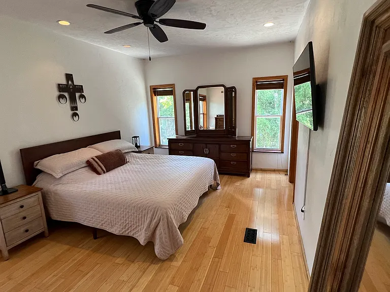 2515 Sunset Dr — Photo 21