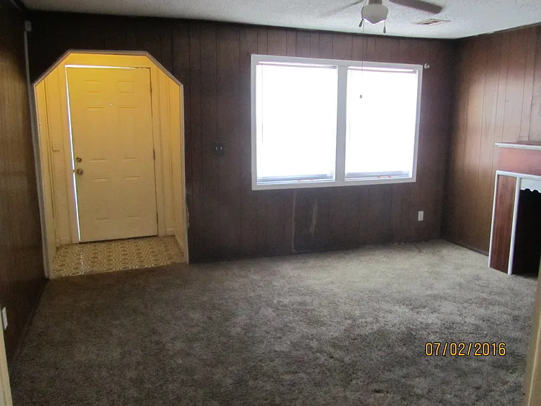 1329 SW Grand Blvd — Photo 3