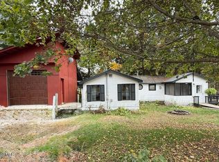 90 Library Avenue, Warrensburg, NY 12885