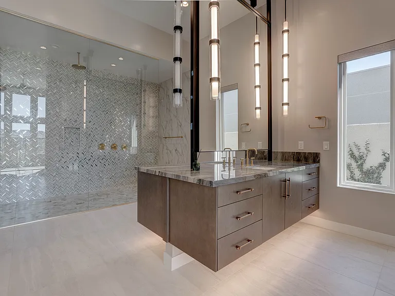 10949 Rossa Peak Ave — Photo 47