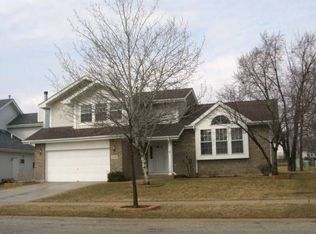 2285 Chesthire, Aurora, IL 60502