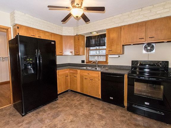 5th image of 724 Southline Dr
