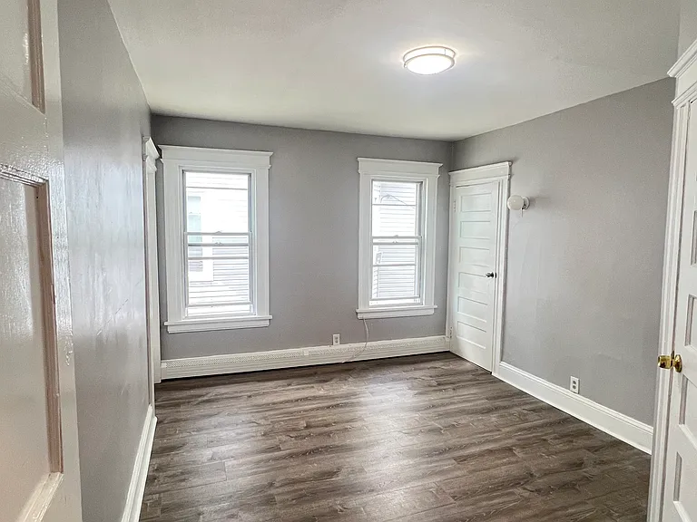 38 Hayes St — Photo 8