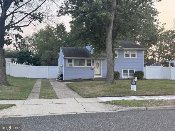304 Lafayette Ave