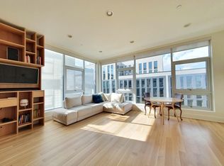 128 Newton St APT 5B, Brooklyn, NY 11222