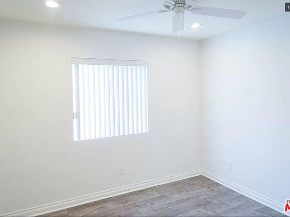 5th image of 902 W 41st St