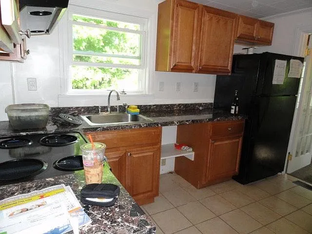 New kitchen w/ dishwasher