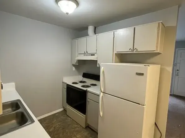 1304 Springmont Ln, Charlotte, NC
