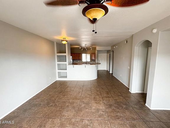 4th image of 920 E DEVONSHIRE Avenue #4023