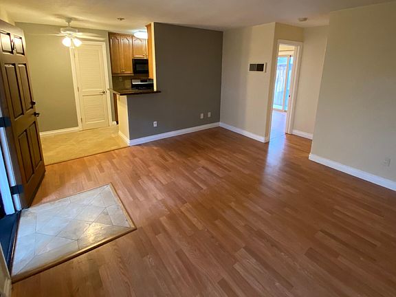 4th image of 4244 Cherokee Ave APT 2