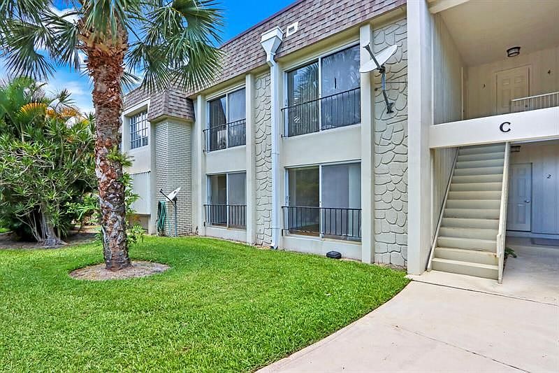 1st image of 11518 Landing Pl APT C1