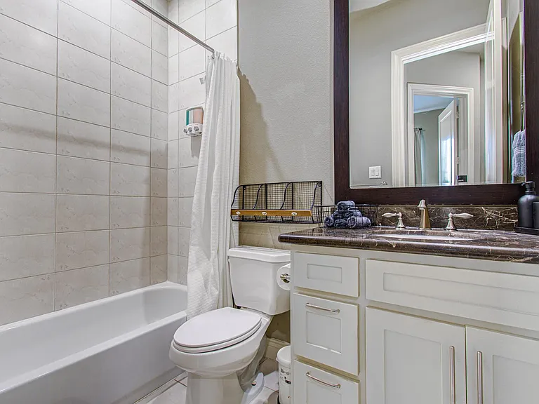 4001 Dallas St #A — Photo 23