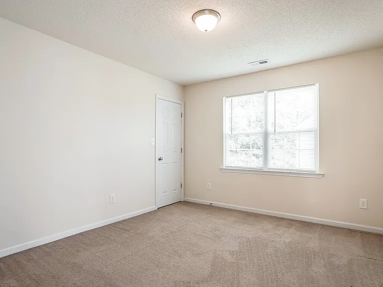1056 S Philwood Ct — Photo 15