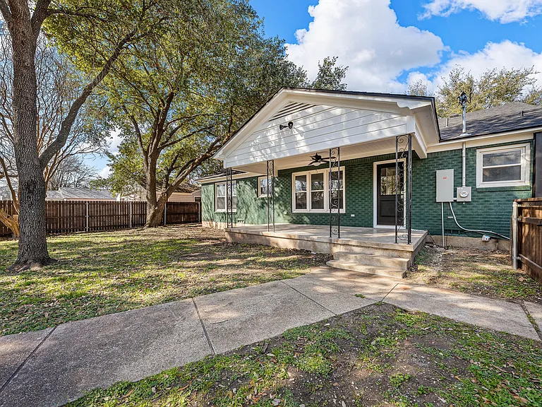 33066 Cumberland Ave — Photo 6