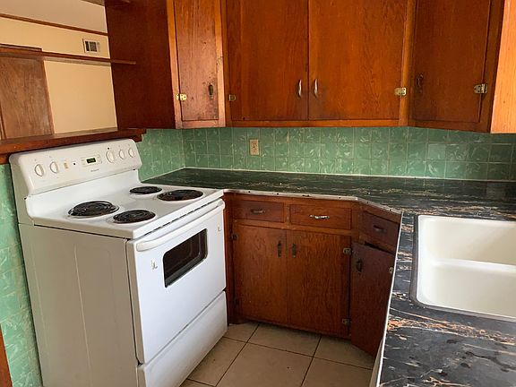 5th image of 1207 W Matthews Ave #0