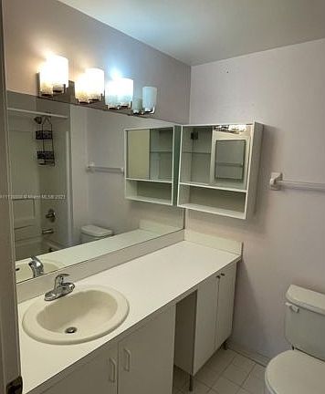 3rd image of 18 Fleming Ct #18