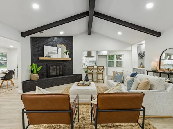 2629 Regal Rd, Plano, TX 75075
