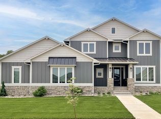 921 S Torrey Pine Ln, Sioux Falls, SD 57110