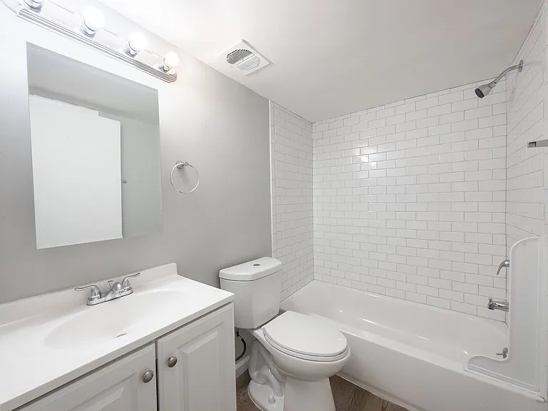 Bathroom | Park Place Bathroom | Park Place