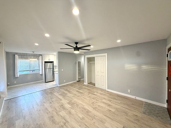 4th image of 470 19th Ave APT F