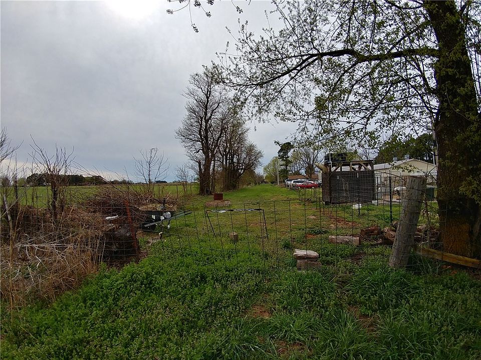 2nd image of E Apple Blossom Ave