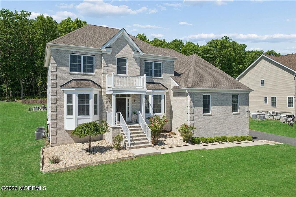 12 Monarch Path - Property Image