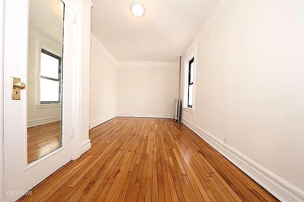 Rented by Corcoran | media 21