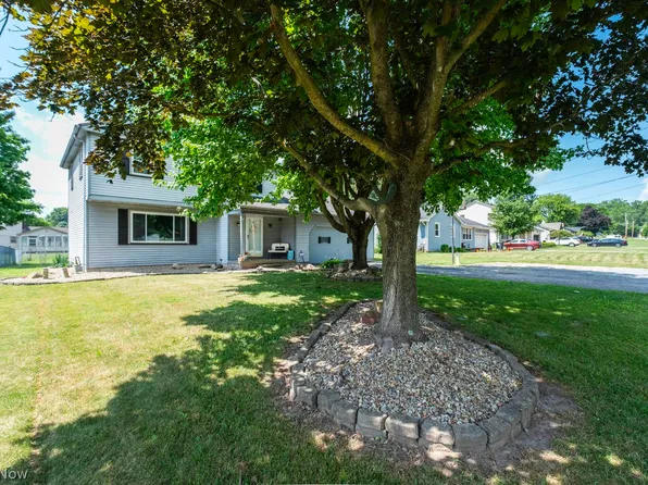 1263 Shields Rd, Youngstown, OH 44511