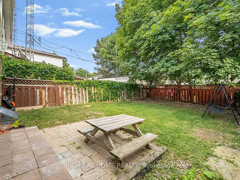 1361 Brands Ct — Photo 39