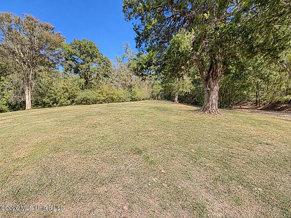 5th image of 5171 Ebenezer Coxburg Rd