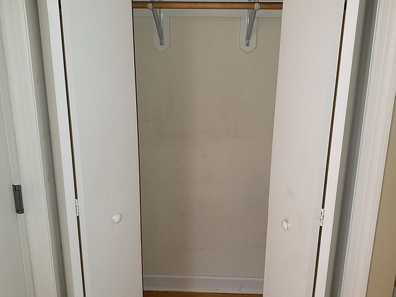 3rd image of 1414 Elmwood Ave APT 3D