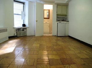 212 E 83rd St #LOL, New York, NY 10028