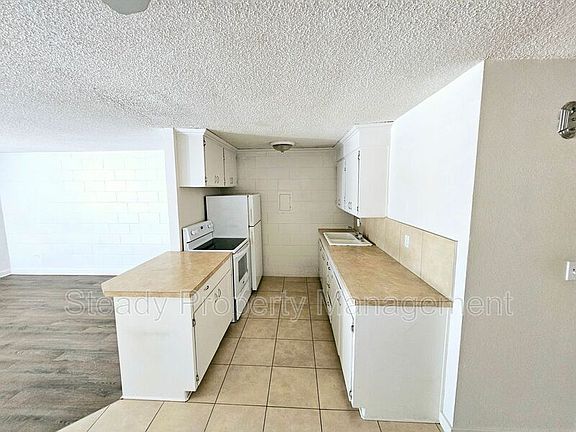 5th image of 40410 Meridian Ave E #6