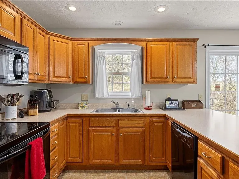 2332 Wishing Well Ct — Photo 3