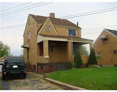 3312 Whitaker St photo 1