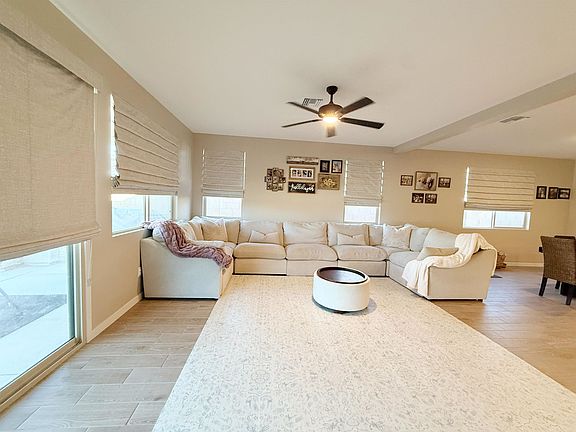 3rd image of 3526 S Elliott Way