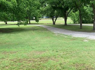 700 W 6th St, Hulbert, OK 74441