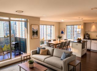 1055 Homer St #1606, Vancouver, BC V6B1G3