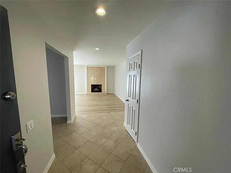 25372 Pacifica Ave — Photo 7