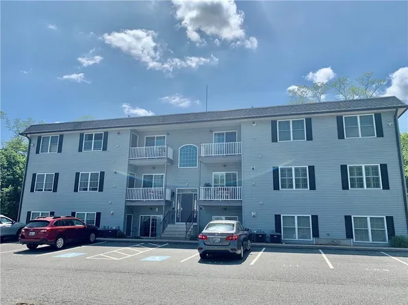 402 New River Rd Unit 102, Lincoln, RI 02838