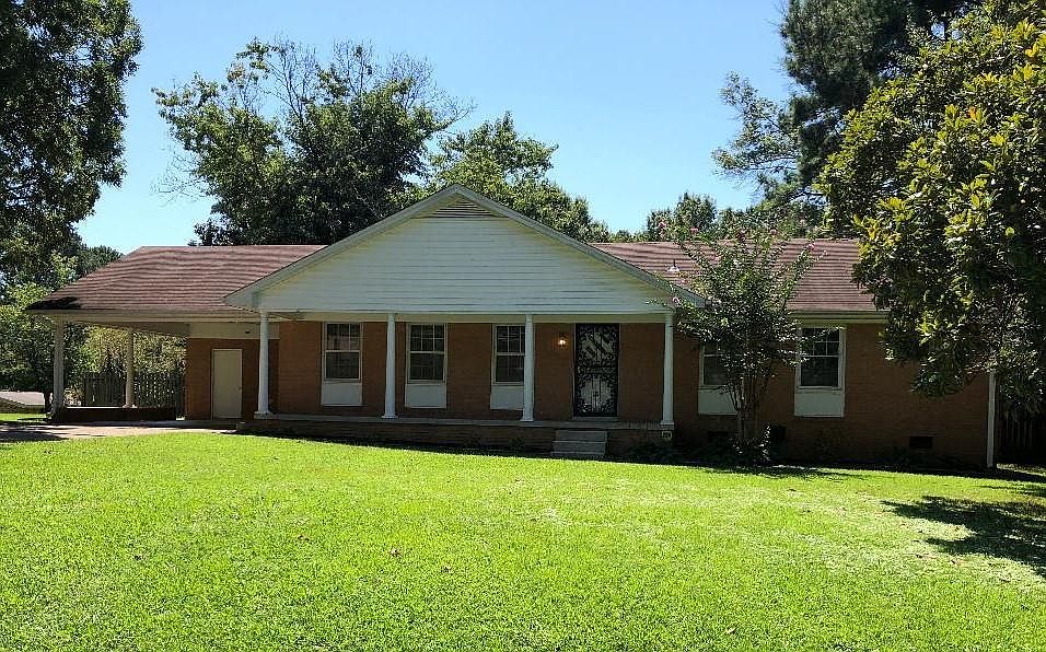 2nd image of 44 Ridgeview Dr