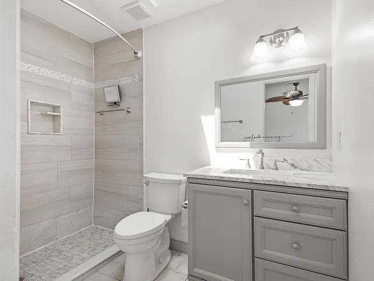 38 E Diamond Dr — Photo 22