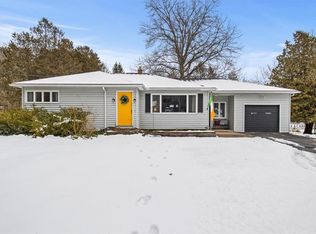 618 Van Alstyne Rd, Webster, NY 14580