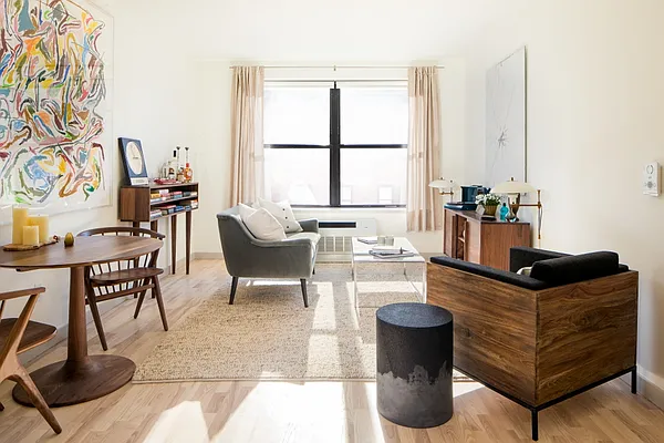 Rented by MNS | media 51