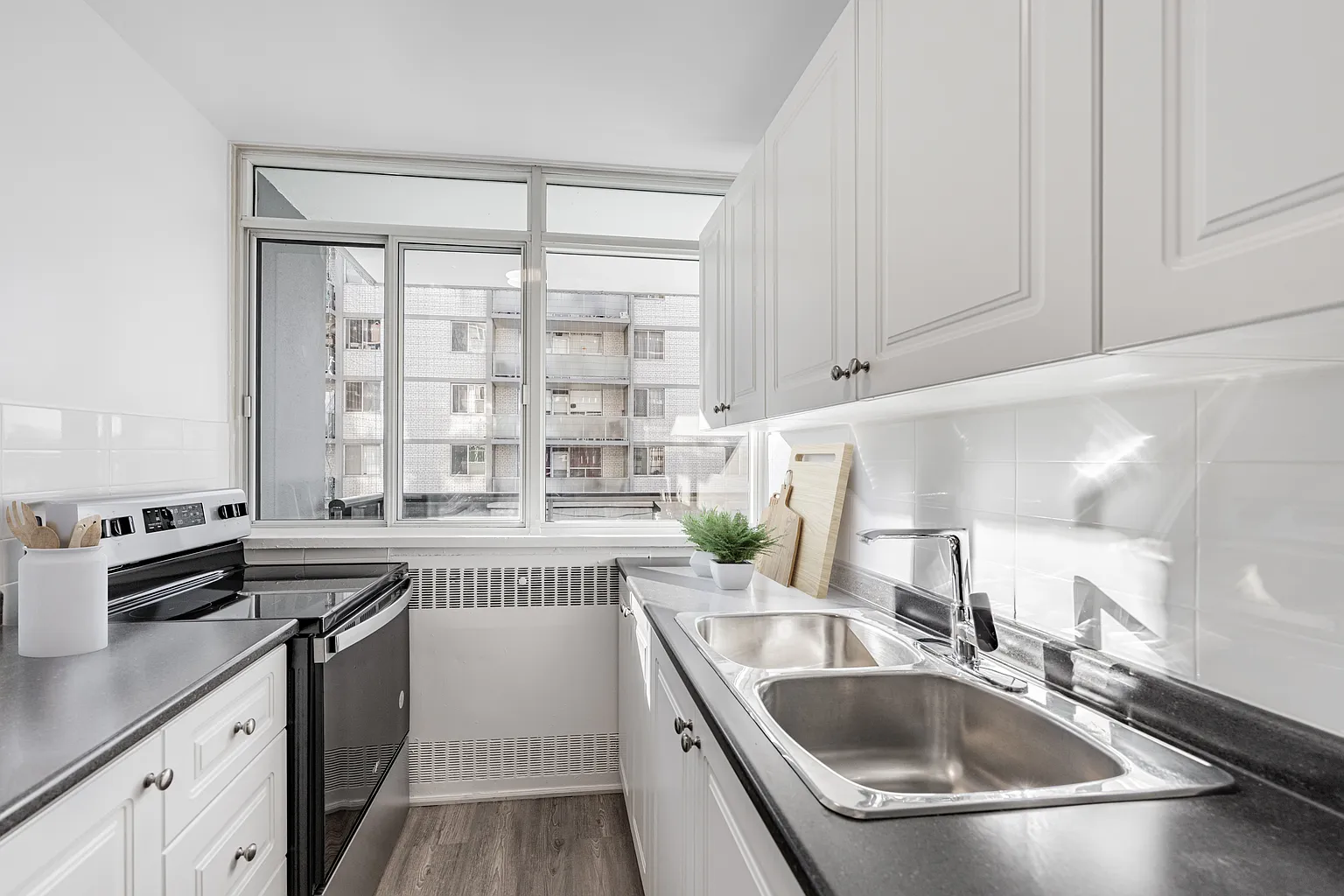 2313 Lake Shore Blvd W #Ddf63c7c7 photo 1