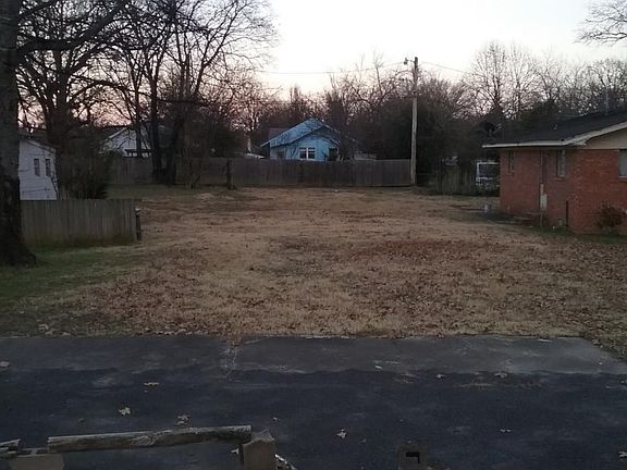 2nd image of 4620 Pike Ave