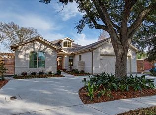 1513 Rose Garden Dr, Metairie, LA 70005