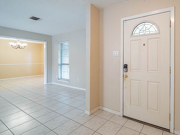 4th image of 14935 Shady Bend Dr