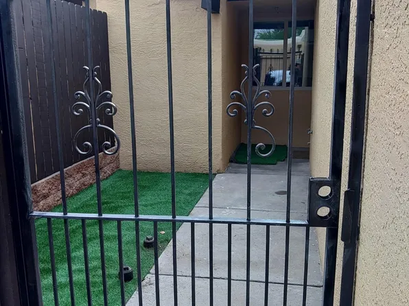 32 Calle Playa Del Sol NE, Albuquerque, NM 87109